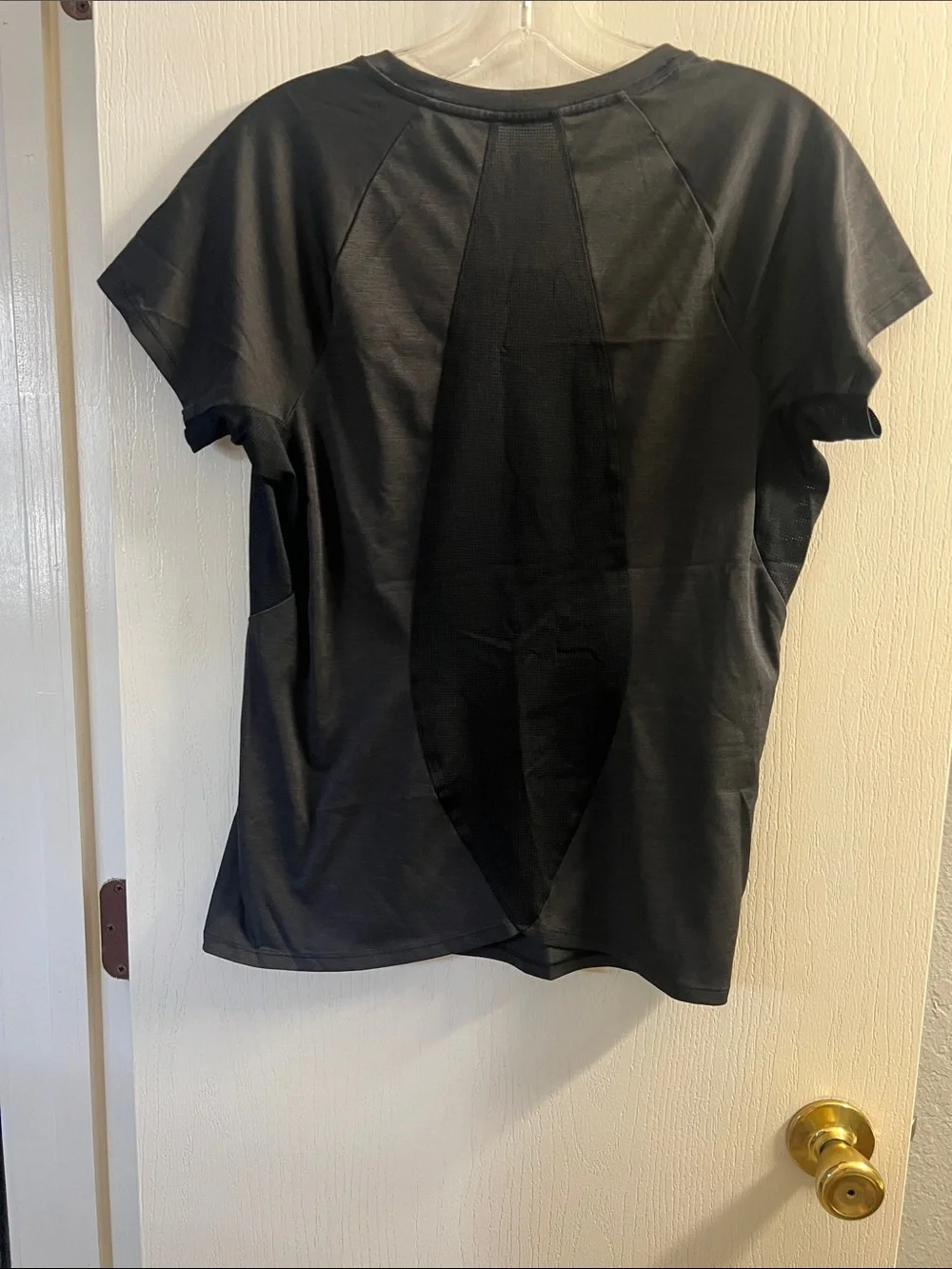 The North Face Women's Short-Sleeve Black Active Tee - Picture 3 of 3